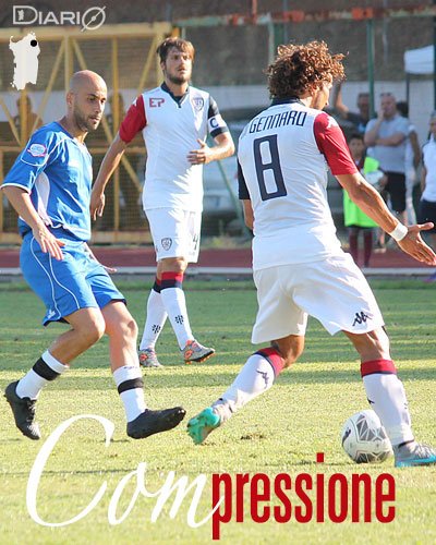 Alessandro Steri (Olbia) in pressione su Di Gennaro (Cagliari)