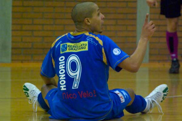 S.C. Cagliari C5 -  Luparense