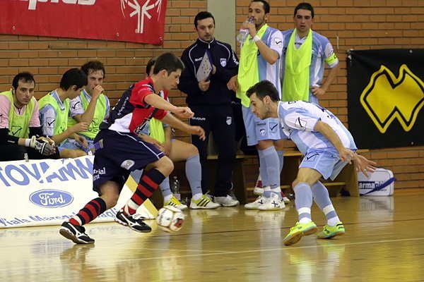 S.C. Cagliari C5 - Pescara C5: 3 -1 - Serginho del Cagliari S.C. Cagliari C5 - Pescara C5: 3 -1 - Serginho del Cagliari