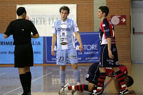S.C. Cagliari C5 - Pescara C5: 3 -1 S.C. Cagliari C5 - Pescara C5: 3 -1