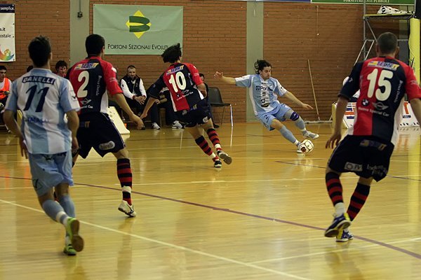 S.C. Cagliari C5 - Pescara C5: 3 -1 S.C. Cagliari C5 - Pescara C5: 3 -1