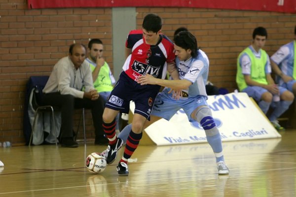S.C. Cagliari C5 - Pescara C5: 3 -1 - SERGINHO S.C. Cagliari C5 - Pescara C5: 3 -1 - SERGINHO