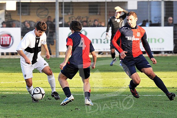 Riccardo Capuano chiuso da Matteo Bisogno