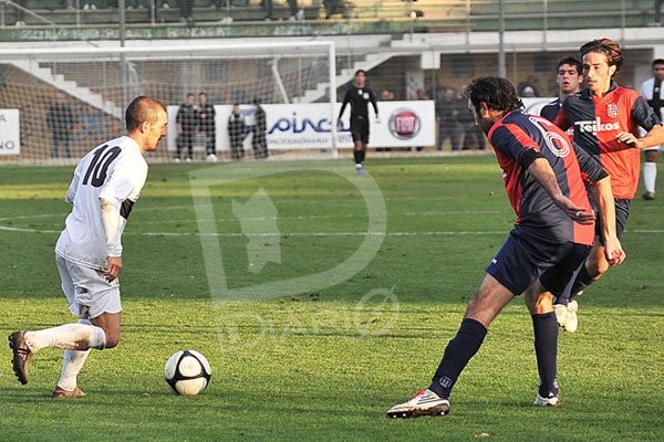Gianluca Siazzu chiuso da Vittorio De Carlo