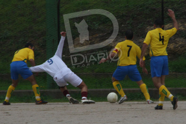 Samatzai-Girasole0-4 Falaguerra-cade-e-Canu-prende-la-palla