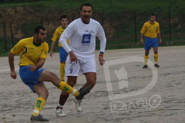 Samatzai-Girasole0-4 Pusceddu e Falaguerra 