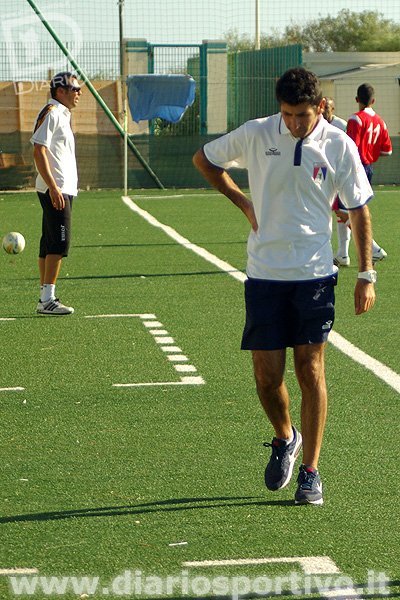 Damiano Bartoli e, sullo sfondo, Carlo Atzei