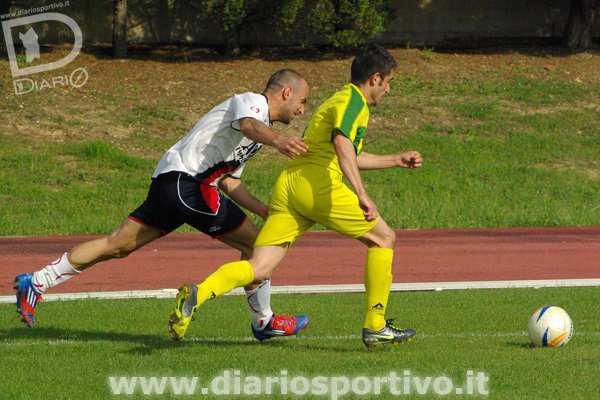 Stefano Sini rincorre Tore Boi
