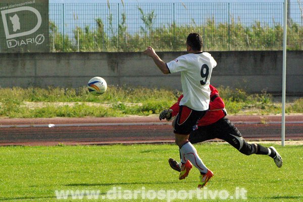 Uda ferma fallosamente Ferreira