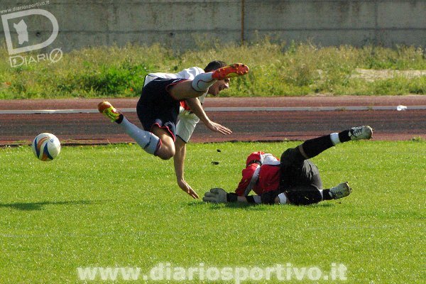 Uda ferma fallosamente Ferreira