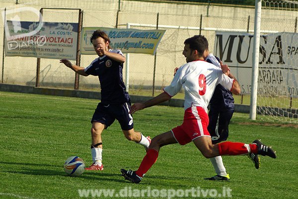Marco Aru chiuso da Fadda e Pau Marco Aru chiuso da Fadda e Pau