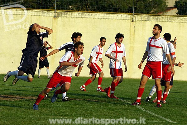 La disperazione di Ambus per l'occasione sciupata