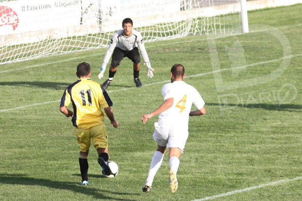 Villacidro-Olbia 3-0 Federico Trogu di fronte a Riccardo Nesta Villacidro-Olbia 3-0 Federico Trogu di fronte a Riccardo Nesta