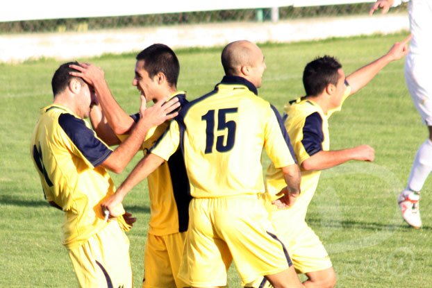 Villacidro-Olbia 3-0 L'esultanza del Villacidro Villacidro-Olbia 3-0 L'esultanza del Villacidro