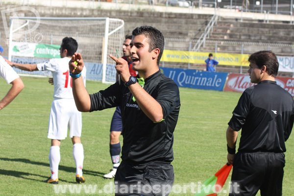 L’arbitro Alberto Renna di Carbonia