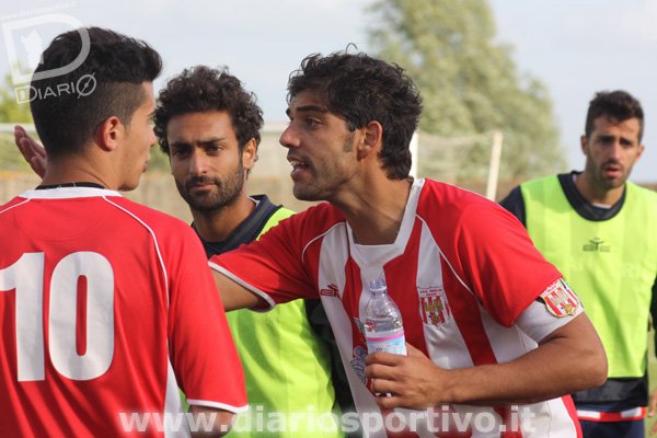 Capitan Falciani spiega la tattica a Caddeo