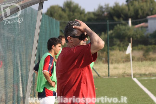 Il presidente del Carloforte Massimo Pala si dispera