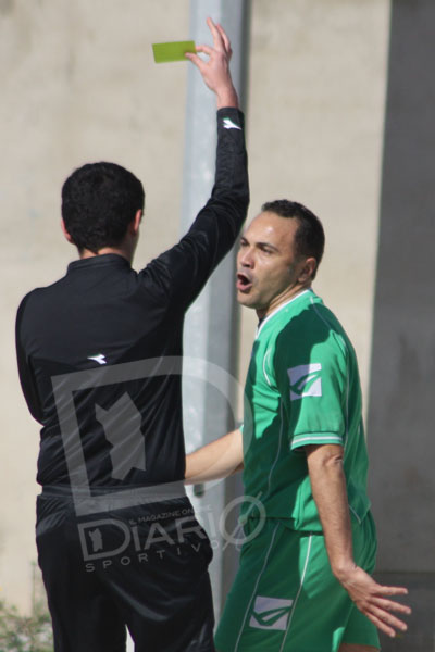 L'arbitro Meloni ammonisce Falaguerra