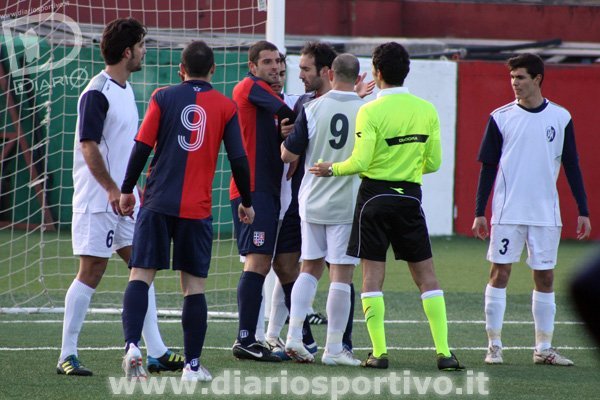 Andrea Sanna protesta