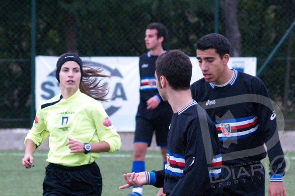 Ferrini-Idolo 2-1 La signorina Carla Ortu discute con Corso
