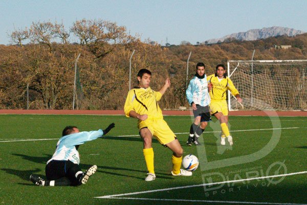 Fonni-Ilvamaddalena 2-1 Carta anticipa Acciaro