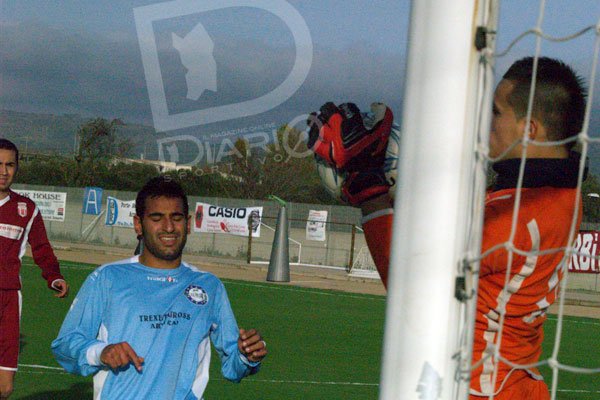 Senorbì-FulgorSenorbì 1-1 Atzeni in presa