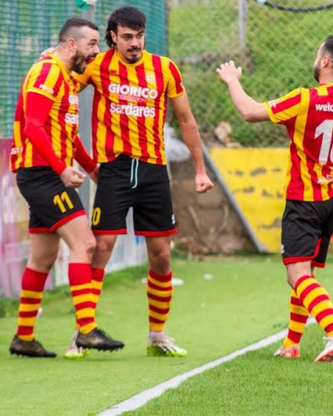 Giuseppe Meloni, attaccante, Alghero