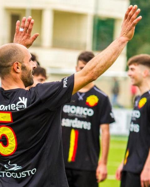 Stefano Mereu, centrocampista, Alghero