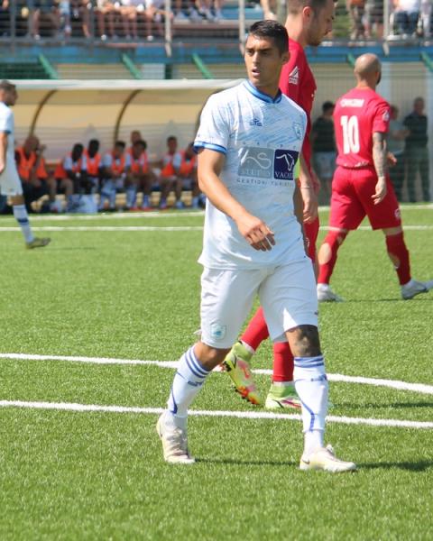 Marco Farris, difensore, Budoni