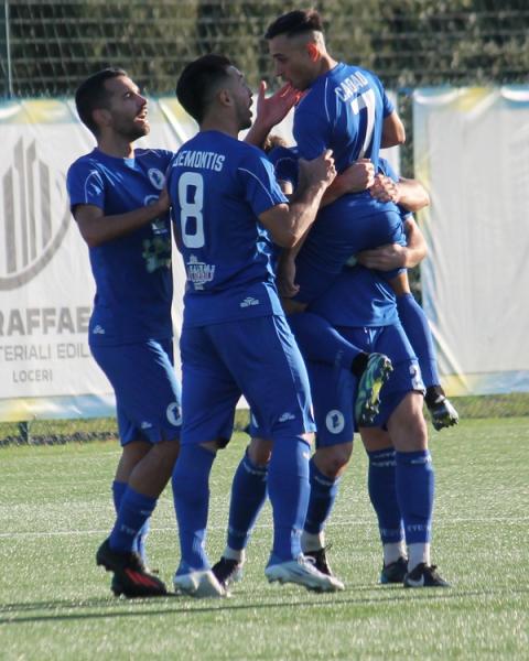 Alessandro Cadau, centrocampista, COS