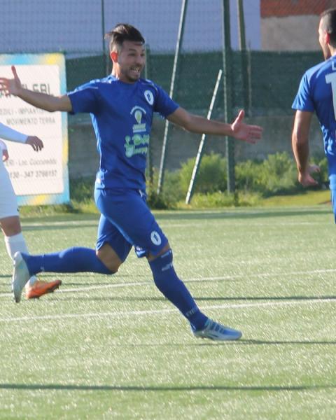 Andrea Demontis, centrocampista, COS