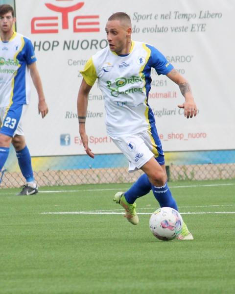 Marco Piredda, centrocampista, COS