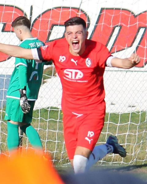 Riccardo Lambroni, attaccante, Carbonia