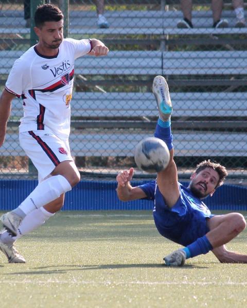 Mattia Caddeo, attaccante, Ferrini