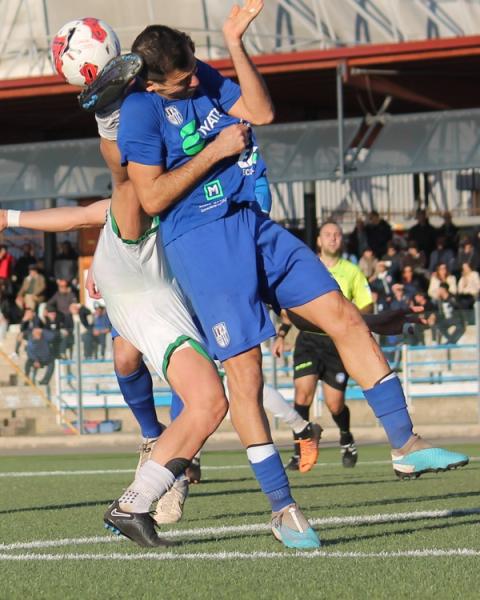 Claudio Mura, centrocampista, Castiadas 