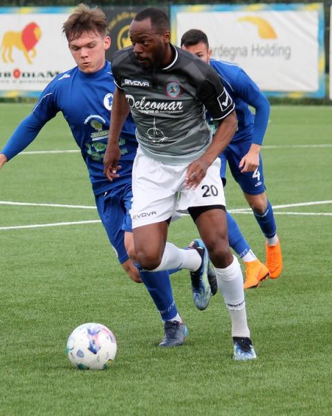 Hervè Bazile, attaccante, Ilvamaddalena