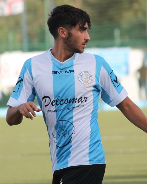 Gabriele Lobrano, centrocampista, Ilva