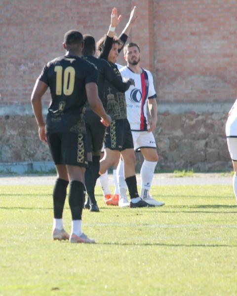 Nicolas Madero, difensore, Ilva