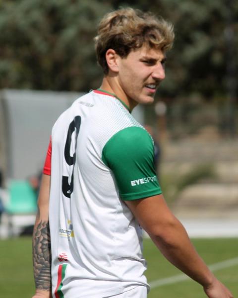 Enzo Fink, attaccante, Lanusei