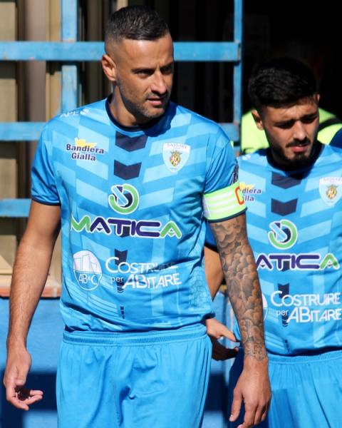 Marco Cabeccia, difensore, Latte Dolce