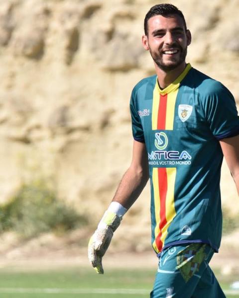 Werther Carboni, portiere, Latte Dolce