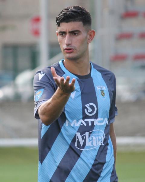 Lorenzo Loru, centrocampista, Latte Dolce