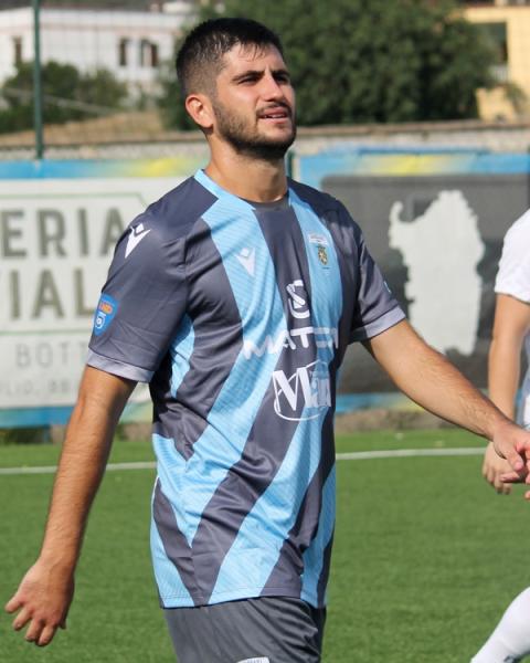 Luigi Piredda, centrocampista, Latte Dolce