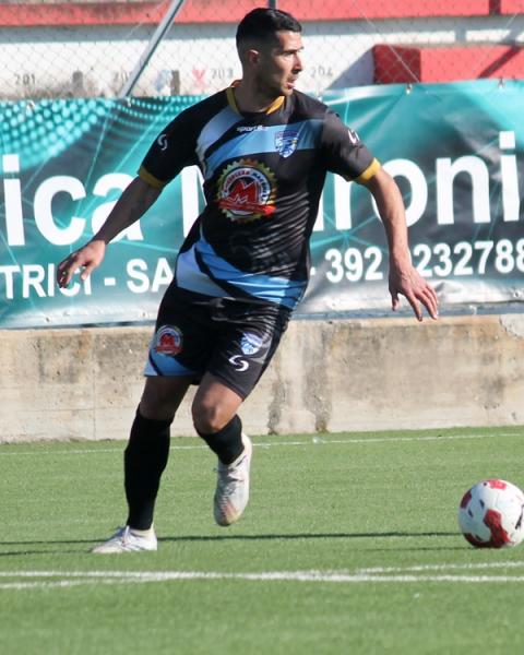 Federico Ferrari, attaccante, Macomerese