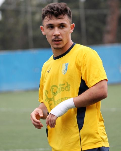 Nino Pinna, attaccante, Muravera