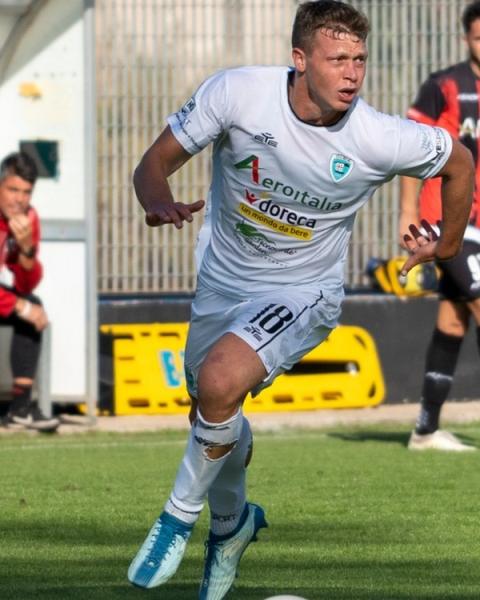 Nicola Nanni, attaccante, Olbia
