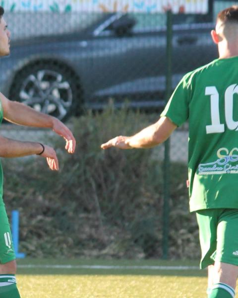 Roberto Piroddi, attaccante, Sant'Elena