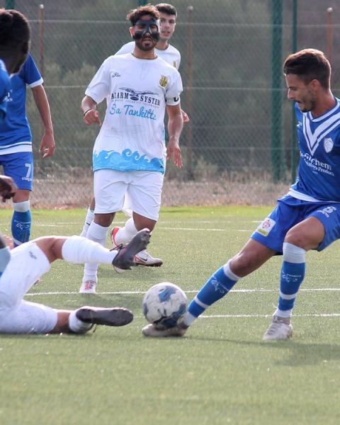 Stefano Demurtas, centrocampista, Tempio