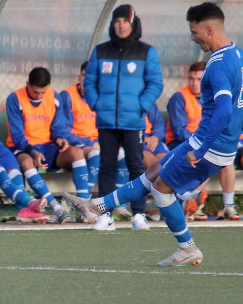 Stefano Demurtas, centrocampista, Tempio