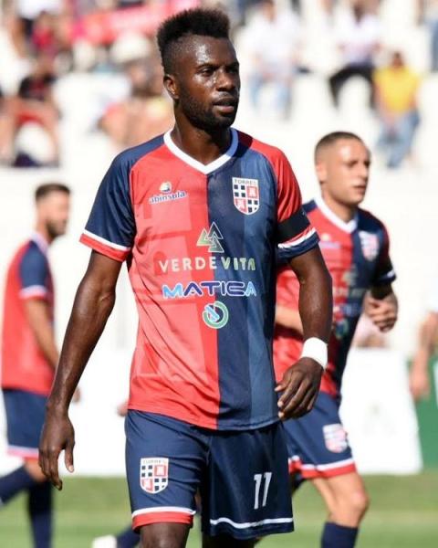Adama Diakitè, attaccante, Torres